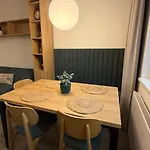 Kahlo Apartment *